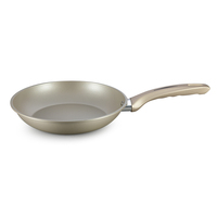 Batterie de cuisine 9 pièces au design moderne avec revêtement antiadhésif en titane Batterie de cuisine en acier au carbone de calibre lourd avec poignée douce au toucher personnalisable