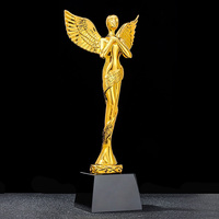 Trophée et médailles de concours de beauté en forme personnalisée de haute qualité, prix d'or en métal de chine, trophée d'ange d'aile pour souvenir