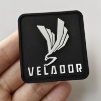 ZT-patchs de vêtement en silicone de marque personnalisés étiquette de logo personnalisé vêtements en caoutchouc PVC souple étiquette en silicone
