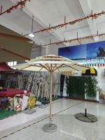 Parasol de terrasse double haut de gamme avec mât central en aluminium, voile en polyester, résistant au vent, commande par interrupteur standard, vente en gros