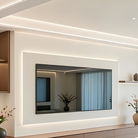 Mueble de TV Integrado Contemporáneo y Elegante con Base Flotante, Estantes Empotrados y Retroiluminación en Capas