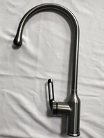 Robinet de lavabo en alliage de zinc Maite avec cartouche céramique, capteur tactile, design moderne, 1 trou, montage sur comptoir pour salle de bain/villa/hôtel