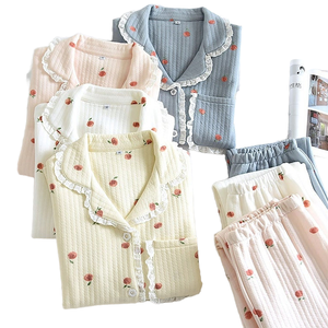 Set di <span class=keywords><strong>pigiama</strong></span> da <span class=keywords><strong>donna</strong></span> con stampa e grazioso <span class=keywords><strong>pigiama</strong></span> di <span class=keywords><strong>cotone</strong></span> lungo 2 pz con <span class=keywords><strong>bottoni</strong></span> e indumenti da notte Set da <span class=keywords><strong>donna</strong></span> - Product Image 2