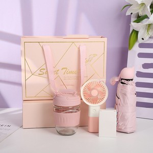 Ensemble cadeau promotionnel personnalisé avec broderie appliquée, papeterie de luxe, parapluies et tasses, souvenir pour la fête des pères - Product Image 1