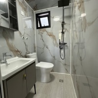 Maison conteneur préfabriquée pliable et extensible, design moderne, respirante, avec lave-linge et sèche-linge, garantie 1 an