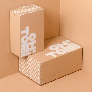 Çevre dostu e-ticaret doğal Minimalist özel Logo nakliye kutusu ambalaj teslim yapışkanlı gözyaşı şerit posta ambalaj kutusu