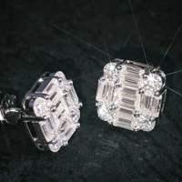 Perhiasan Hip Hop Lolos Uji Berlian Perak Sterling 925 VVS Warna D Moissanite Berlian Anting Stud Baguette Klasik