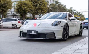 ชุดแต่งคาร์บอนไฟเบอร์สไตล์ 992 GT3 สำหรับกันชน ดิฟฟิวเซอร์ สปอยเลอร์ ฝากระโปรง สภาพใหม่ ติดตั้งง่ายด้วยกาวในตัว อัพเกรด - Product Image 2