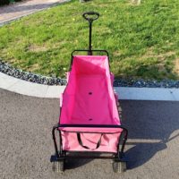 Chariot de transport pliable à quatre roues avec plateforme étendue en acier, idéal pour la plage, le jardin et le shopping