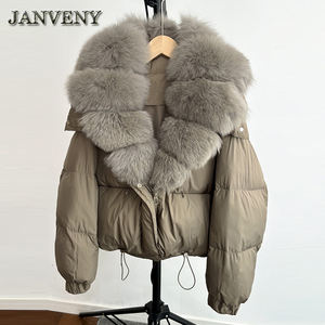 JANVENY Piumino Invernale 2024 da <span class=keywords><strong>Donna</strong></span> Corto e Ampio con Cappuccio in Vera Pelliccia di Volpe Naturale Extra Large e Calda Imbottitura in Piumino d'Anatra Bianca - Product Image 6