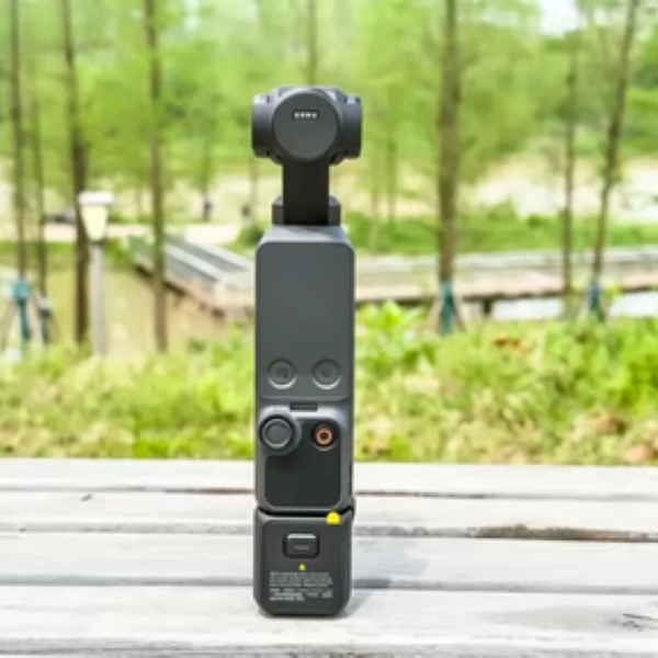 Pocket 4 Used Gimbal Camera 1-inch Sensor 4K 240fps Stabilized Vlog Handheld Cam with 107GB Storage