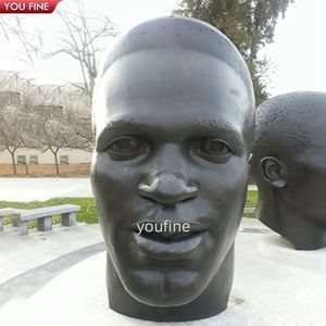 Sculpture de tête d'homme géante en bronze de couleur bronze pour jardin extérieur - Product Image 5