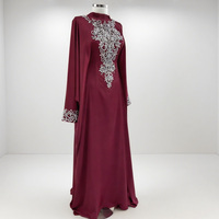 Robe longue personnalisée en tissu Nida brodée à la main avec des perles et des strass, couleur unie, col brodé, Abaya Dubaï, robe musulmane pour femmes