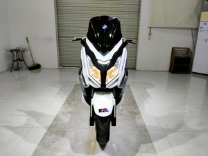 Moto à essence d'occasion T9 Lanid Cruisier, motos sportives - Product Image 3
