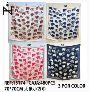 Sciarpa quadrata Elephant Square 70x70 cm in cotone stampato per donna e uomo - Product Image 3