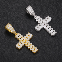 Accessoires de mode Pendentif croix en argent sterling 925 avec style de luxe Moissanite Unisexe certifié GRA. Vente directe d'usine