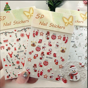 Autocollants pour ongles de Noël en relief 3D, décorations d'ongles en forme d'arbre, de flocon de neige et de cerf pour la décoration des fêtes - Product Image 3