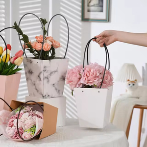 Bolsa de Papel Personalizada para Ramos de Flores con Asa de Listón, Bolsa de Regalo Floral para Floristas - Product Image 5