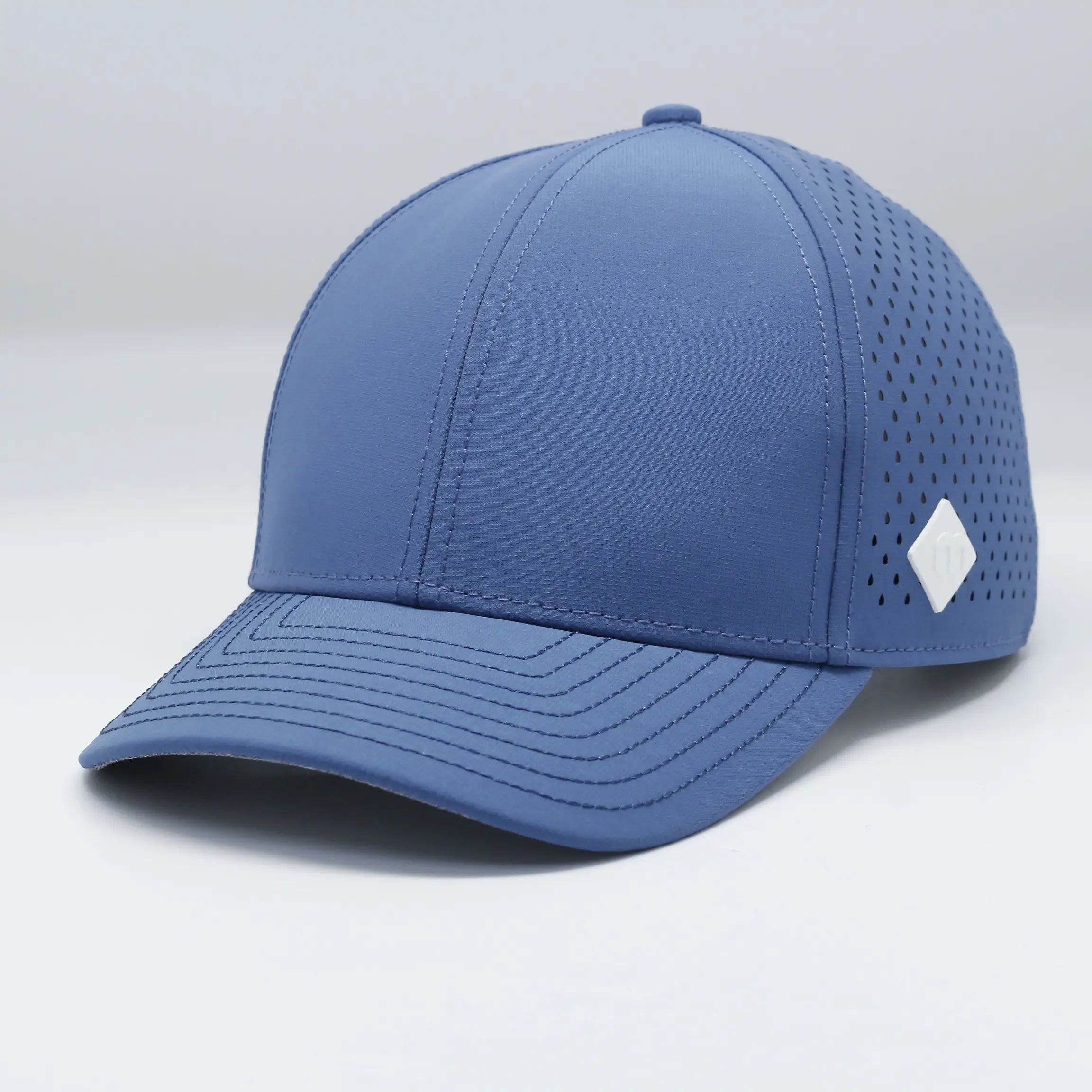 Gorra de béisbol de diseño personalizado para hombre, gorro de béisbol deportivo con corte láser de 6 paneles, marca perforada, impermeable, Logo de goma, secado rápido