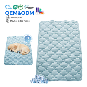 Groothandel IJs Zijde Koelmat voor Huisdieren voor de Zomer, Ademend Koelmatras voor Honden en Katten met Antislip Mesh Achterkant, OEM Beschikbaar - Product Image 1