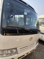 LHD d'occasion moteur diesel en bon état 17-30 sièges Toyo ta Coaster Bus d'occasion à vendre