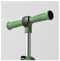 Prix bon marché d'usine OEM ODM Scooter pour enfants Scooter à roues clignotantes à LED Scooter pour enfants 4 en 1 Toys r Us Scooter pour enfants