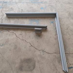 木材切断機CNC木材PVCプロファイルダブルヘッドフライス装置 - Product Image 5