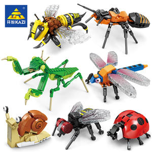 Bloques de construcción de modelo de insecto de plástico DIY educativo para niños, juguete de ensamblaje de rompecabezas para niños con ensamblaje de Mantis de libélula - Product Image 1