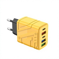 Pengisi Daya Dinding USB 12W Gaya Mecha Warna Kuning Port USB-A/USB-C Pengisian Cepat untuk Ponsel Tablet Colokan EU/US/UK Ramah Lingkungan
