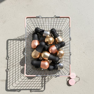 Bola de Masaje Facial Refrescante de Acero Inoxidable Premium con Esferas de Hielo para Rostro, Cuerpo y Ojos - Product Image 2