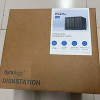 DiskStation DS425+ 4 Bay NAS Storage Server Intel Celeron J4125 2GB DDR4 Dapat Diperluas hingga 6GB 2.5GbE LAN M.2 NVMe Cache