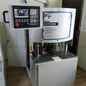 เครื่องทำความสะอาดมุมโปรไฟล์พีวีซี E-WORLD CNC พร้อมระบบควบคุม PLC อัตโนมัติ 380V สำหรับการผลิตหน้าต่างและประตู - Product Image 4