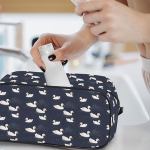 Sac de voyage à fermeture éclair, grande taille, portable, imperméable, motifs mignons, logo personnalisé, pour rangement de produits de toilette, prix abordable - Product Image 6