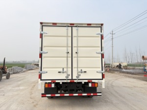 Camionnette utilitaire d'occasion Sinotruk HOWO 4.2m 4x2 avec moteur Weichai pour la livraison logistique urbaine - Product Image 5