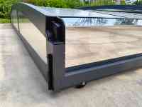 Vente en gros de roues modernes en aluminium et polycarbonate pour couvertures de piscine rétractables, durables, imperméables, résistantes aux UV, pour la sécurité en extérieur