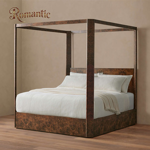 <span class=keywords><strong>Lit</strong></span> à <span class=keywords><strong>baldaquin</strong></span> en bois brûlé de style américain <span class=keywords><strong>moderne</strong></span>, meubles Arhaus, <span class=keywords><strong>lit</strong></span> king-size élégant en bois massif antique luxueux - Product Image 1