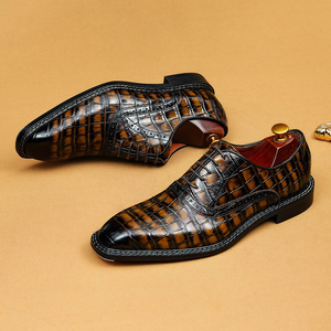 รองเท้าโลฟเฟอร์ลำลองลายทางหนังแท้สไตล์อังกฤษสำหรับผู้ชาย หัวแหลม เหมาะสำหรับธุรกิจ สำนักงาน และอาชีพต่างๆ มีไซส์ใหญ่ - Product Image 5
