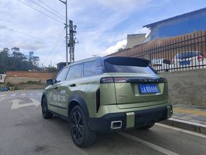 Vente en gros de voitures d'<span class=keywords><strong>occasion</strong></span> chinoises CHEERY Cheryo Jaecooo <span class=keywords><strong>7</strong></span> Modèle 2022-2024 SUV Automatique Turbo Sièges en cuir Caméra arrière 4x4 - Product Image 6