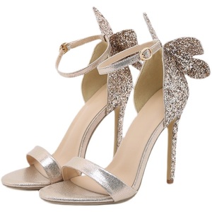 Nouvelles sandales d'été 2025 européennes et américaines à talons aiguilles argentés, à bout ouvert, pour femmes, idéales pour l'extérieur - Product Image 1