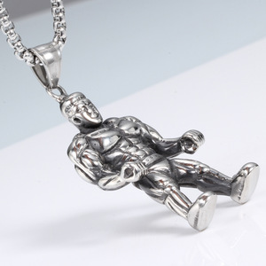 Collar de Acero Inoxidable con Colgante de Hombre Musculoso, Estilo Gimnasio, Cadena de 60 cm, Color Plateado, Diseño de Fisicoculturista - Product Image 2