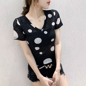 <span class=keywords><strong>Ropa</strong></span> de Verano, Nueva Moda, Camiseta Estampada de Manga Corta con Cuello en V, Top Femenino Ajustado y Delgado, Envío Directo - Product Image 3