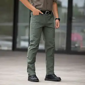 Pantaloni Cargo mimetici stile tasca uomo Jeans tattici pantaloni da combattimento Casual maschili impermeabili larghi