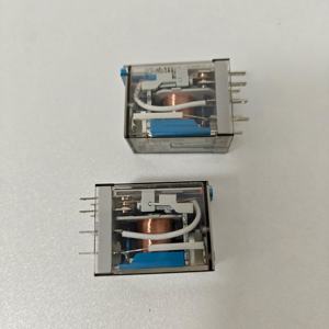 55.32.9.024.0074 <span class=keywords><strong>RELAIS</strong></span> GEN BUT DPDT 10A 24V <span class=keywords><strong>Relais</strong></span> d'origine neufs en stock - Product Image 3