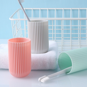 Gargargarismi spazzolatura tazza in plastica sostenibile semplicità moderna Set da viaggio portatile scatola per spazzolino da denti di coppia - Product Image 6