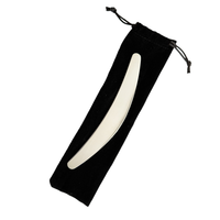 Outil Gua Sha en acier inoxydable 304 en forme de faucille, surface polie miroir pour le grattage musculaire, la mobilisation des tissus mous, le massage