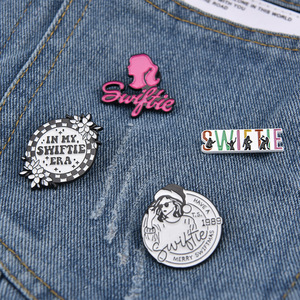 Venta al por mayor de metal malvado esmalte solapa Pin 3D regalos de recuerdo película de metal insignia <span class=keywords><strong>Potter</strong></span> en Stock - Product Image 2