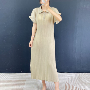 Vestido casual de talla grande con cuello polo, elegante y plisado, de manga corta, a la moda, de alta gama, para el verano 2026 - Product Image 1