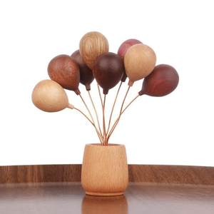 Ornements de ballons en bois massif sur le thème des dessins animés, décorations pour la <span class=keywords><strong>voiture</strong></span> et la maison, accessoires créatifs faits à la main pour les cadeaux de Nouvel An et d'anniversaire - Product Image 6