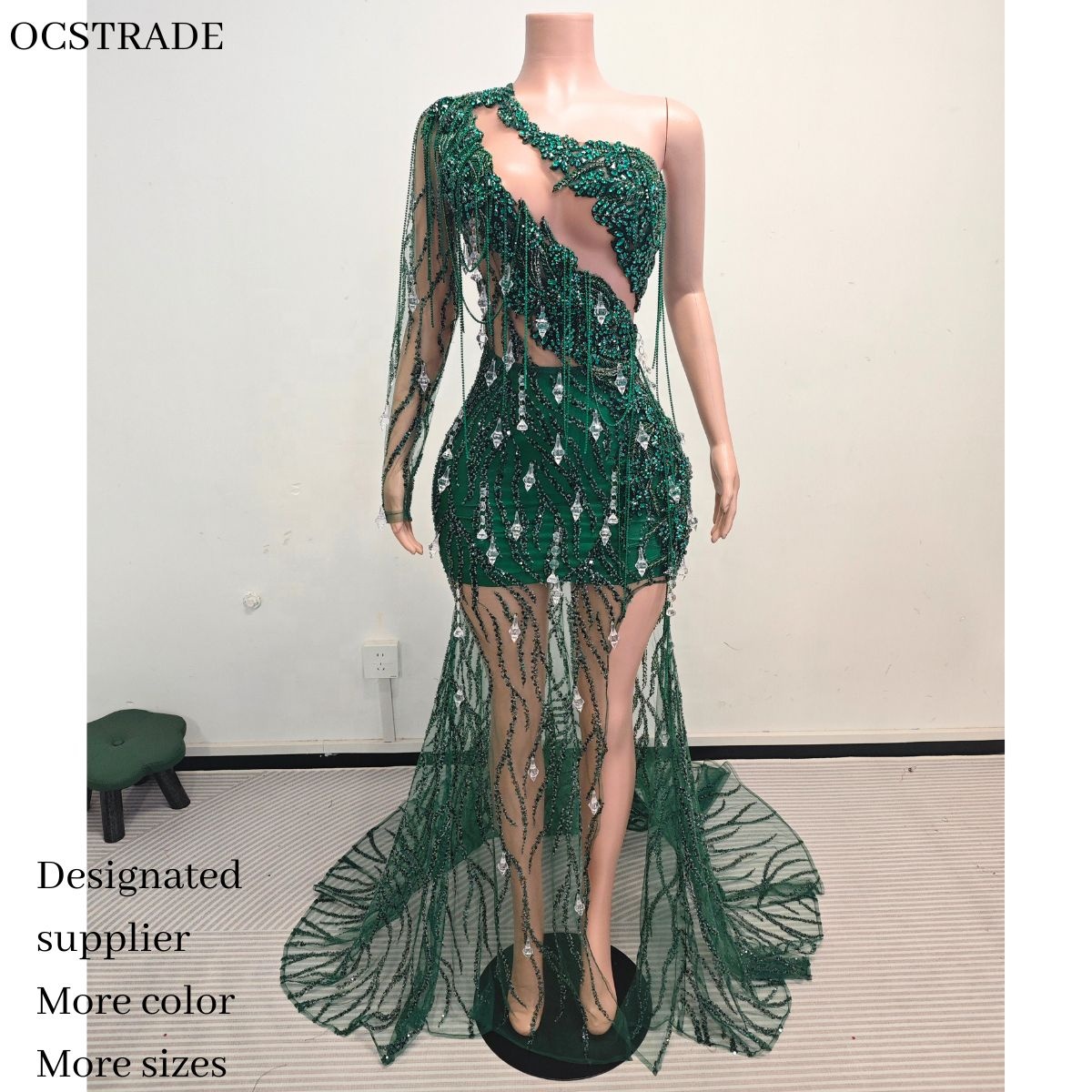 Emerald Green Sequin Dresses - Sexy Halter Neck Gowns