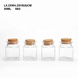 Juego de Frascos de Vidrio Transparente Cuadrados Mini de 2oz y 4oz para Almacenamiento de Especias y Hierbas de Cocina, Ecológicos, para Exteriores, al por Mayor - Product Image 2